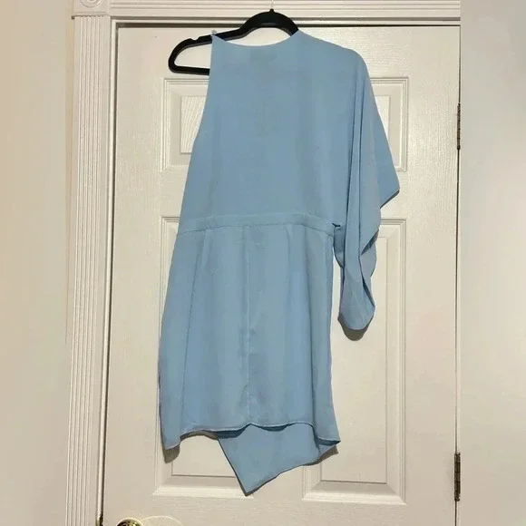 X Revolve Lexa Dress Michael Costello Light Blue Size Large - Picture 5 of 5